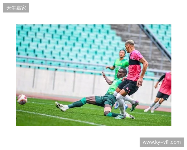 冬训期间最后一场热身赛,辽宁铁人5-1击败暖武里联队 冬训期间最后一场热身赛,辽宁铁人5-1击败暖武里联队