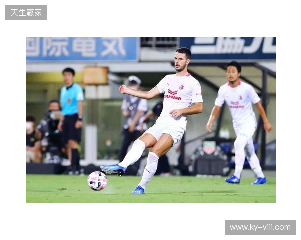 官方:37岁陈柏良加盟定南赣联,身披17号球衣 官方:37岁陈柏良加盟定南赣联,身披17号球衣